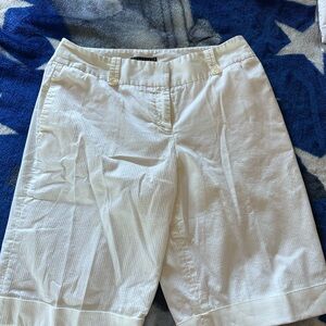 Apostrophe Cream Women's Bermudas